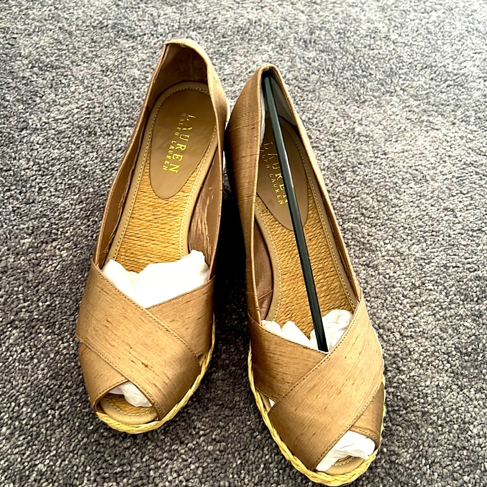 Lauren Ralph Lauren Brown peep toe wedge espadrille shoes women’s size 8 1/2